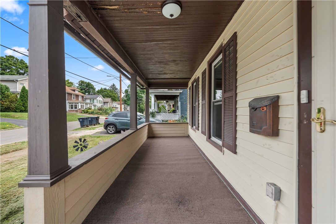 10 Sisson Street Lyons, NY 14489 - Photo 3 of 44