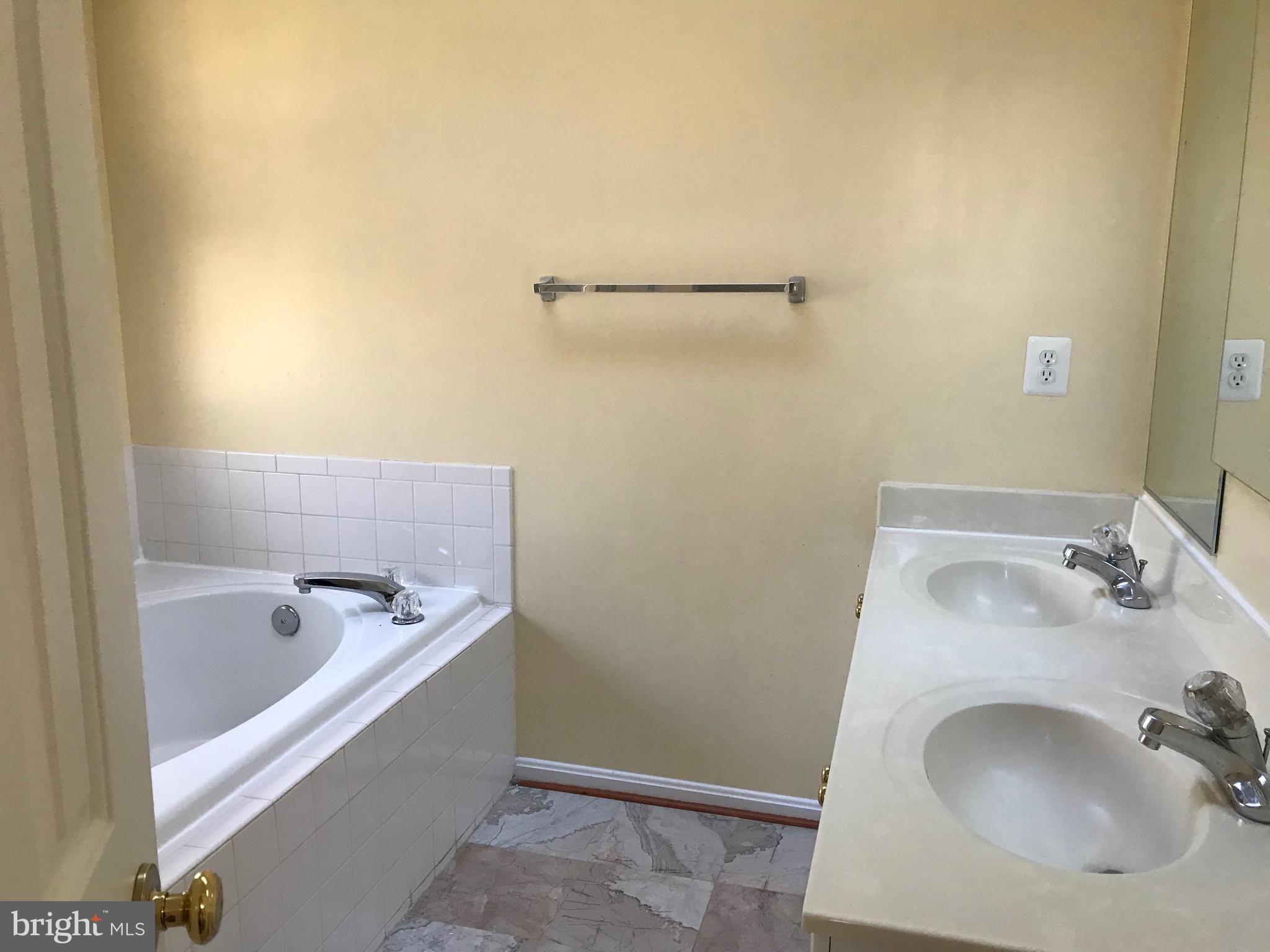 13331 Rushing Water Way Germantown, MD 20874 - Photo 20 of 25