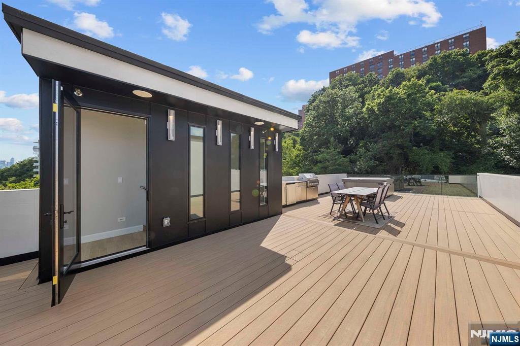 8822 Churchill Road North Bergen, NJ 07047 - Photo 43 of 50