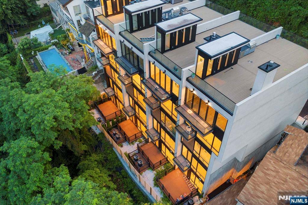 8822 Churchill Road North Bergen, NJ 07047 - Photo 7 of 50