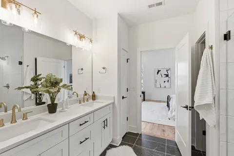 $669,900 | 610 Vernon Avenue, Nashville, TN 37209