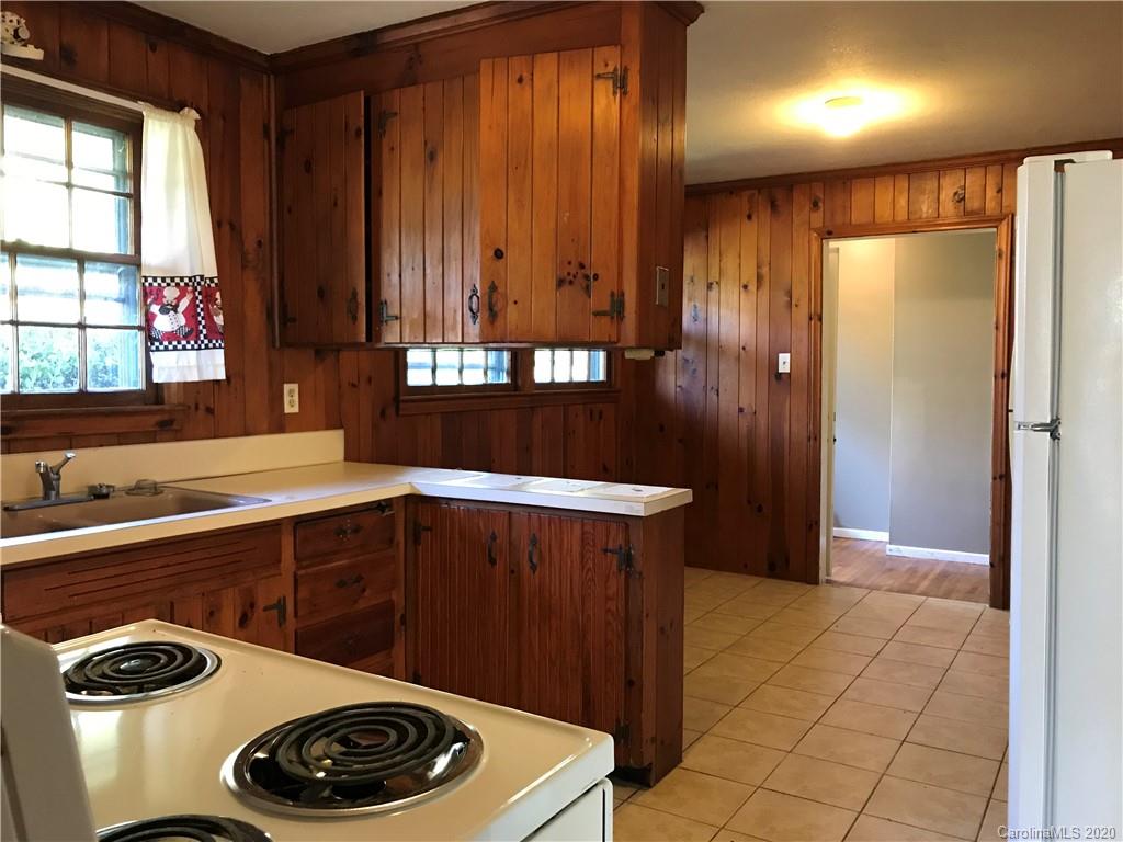 3319 Sudbury Road Charlotte, NC 28205 - Photo 12 of 21