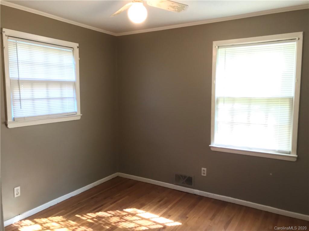 3319 Sudbury Road Charlotte, NC 28205 - Photo 8 of 21
