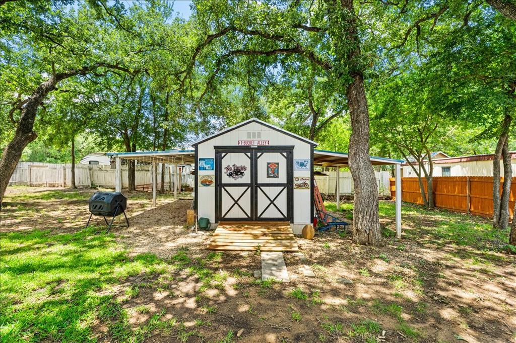 479 Live Oak Loop Whitney, TX 76692 - Photo 18 of 23