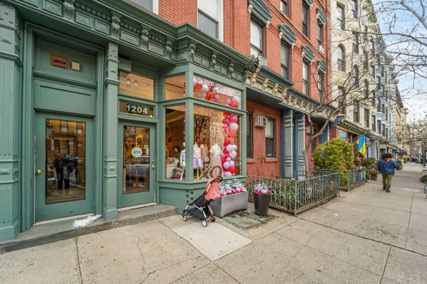 $575,000 | 1204 Washington Street, Unit 3N, Hoboken, NJ 07030
