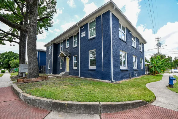 $1,250 | 1011 Enid Street, Unit 2, Houston, TX 77009