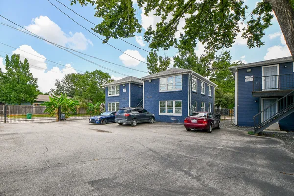 $1,250 | 1011 Enid Street, Unit 2, Houston, TX 77009