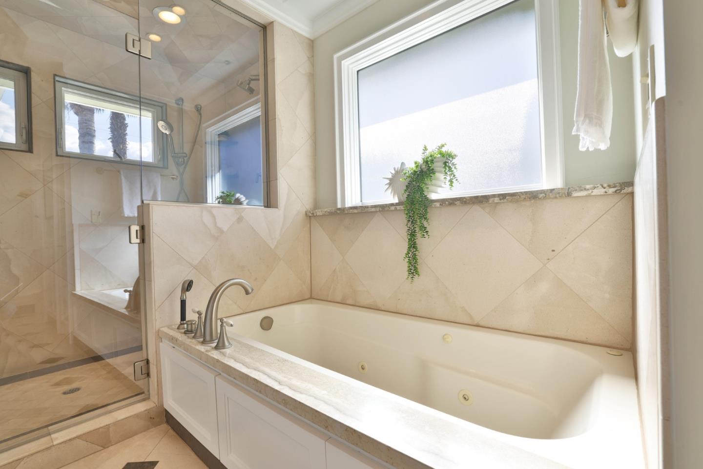 1870 Patio Drive San Jose, CA 95125 - Photo 21 of 47 a bathroom with a bathtub and window