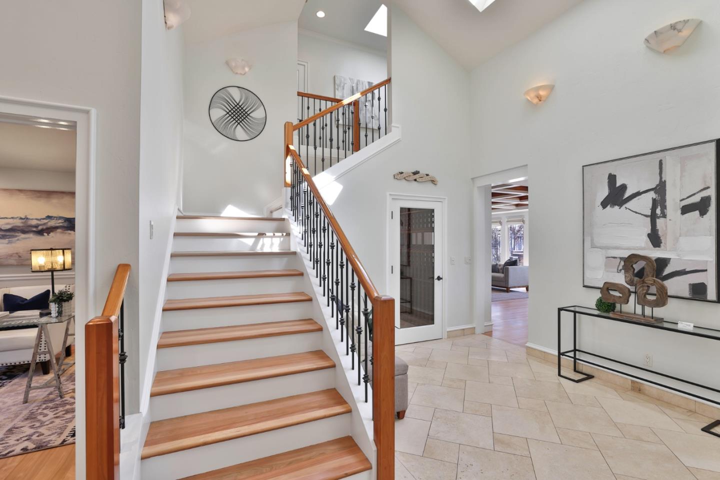 1870 Patio Drive San Jose, CA 95125 - Photo 4 of 47 a view of entryway and hall