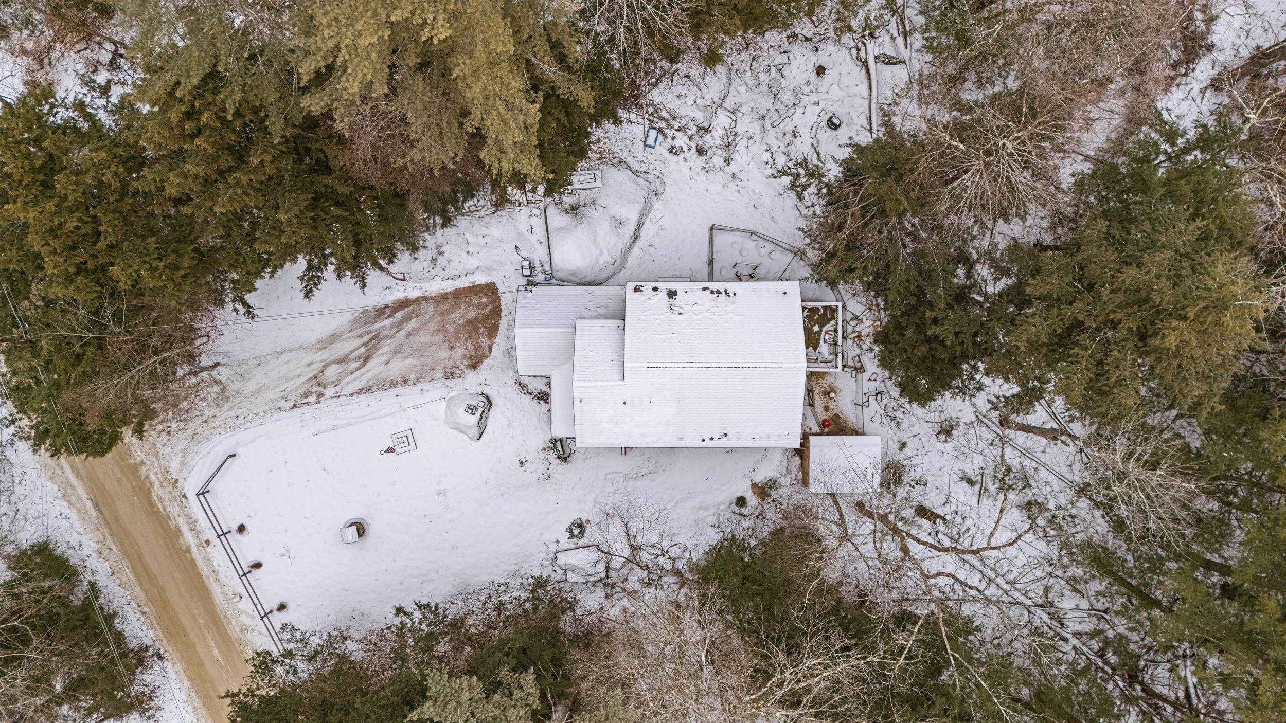 33 Spring Street Hillsborough, NH 03244 - Photo 2 of 28 Gallery Image 2