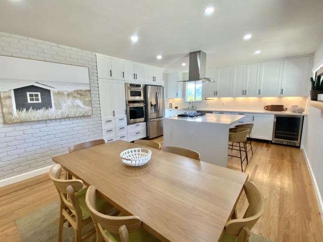 147 Lakeshore Drive San Mateo, CA 94402 - Photo 12 of 36