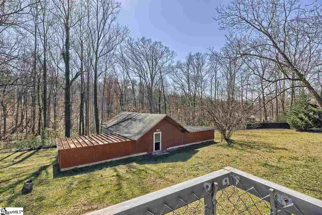 131 Motor Boat Club Road Greenville, SC 29611 - Photo 11 of 32