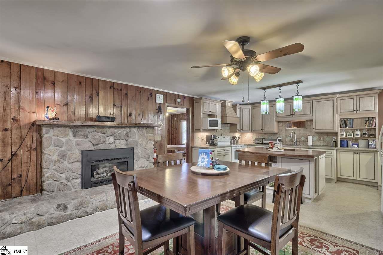 131 Motor Boat Club Road Greenville, SC 29611 - Photo 23 of 32