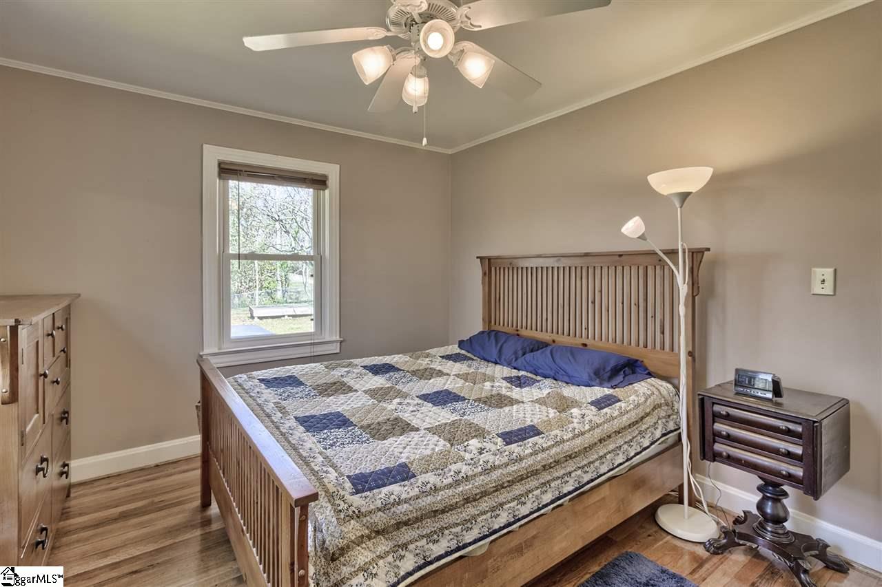 131 Motor Boat Club Road Greenville, SC 29611 - Photo 25 of 32