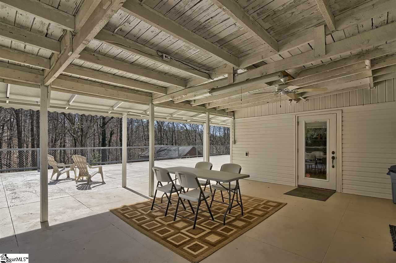 131 Motor Boat Club Road Greenville, SC 29611 - Photo 8 of 32