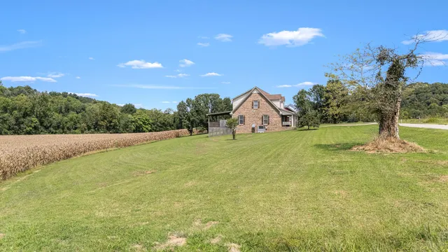 $299,000 | 6956 Bunker Hill Road, Dellrose, TN 38453