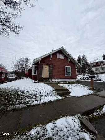 $220,000 | 328 South 7th Street, St. Maries, ID 83861