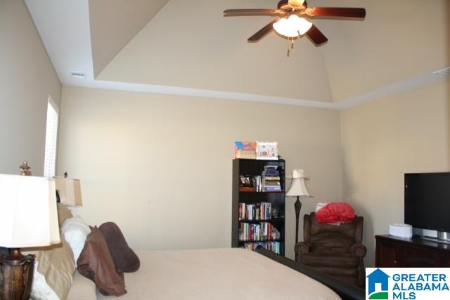 1033 Riviera Drive Calera, AL 35040 - Photo 19 of 49