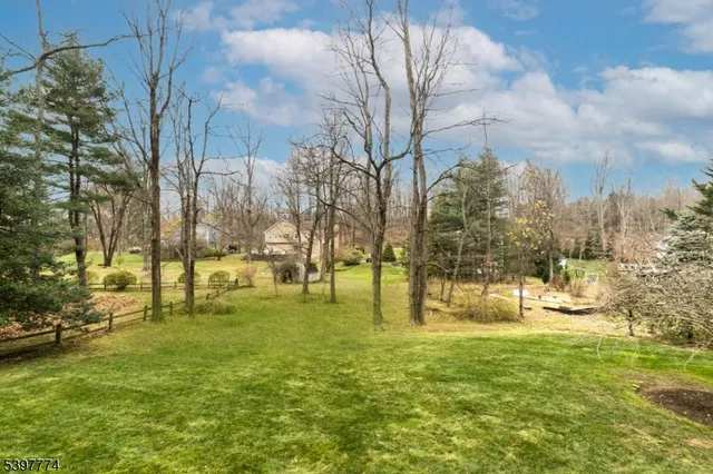 $950,000 | 6 Rolling Hill Drive, Morristown, NJ 07960