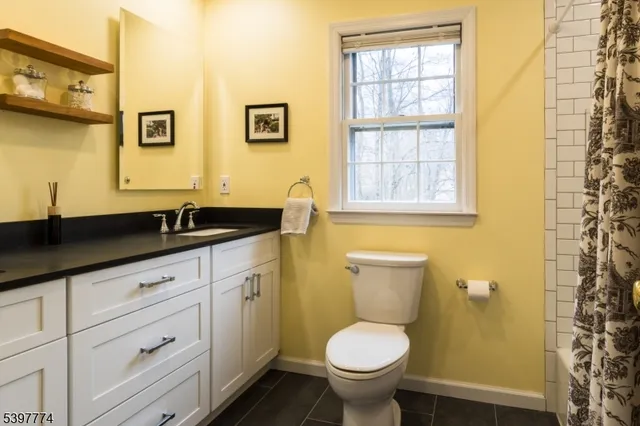 $950,000 | 6 Rolling Hill Drive, Morristown, NJ 07960