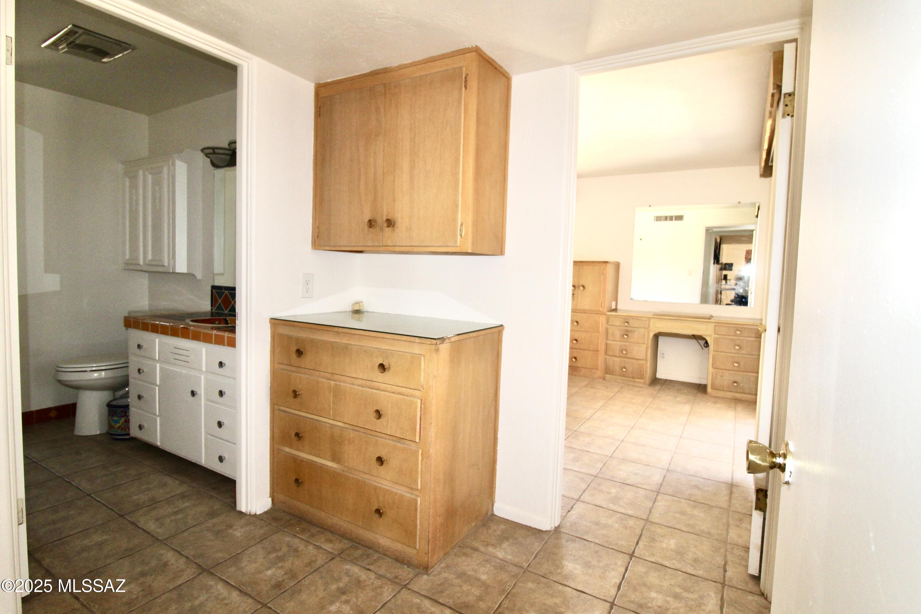 902 East Pastime Road Tucson, AZ 85719 - Photo 12 of 26 Gallery Image 12
