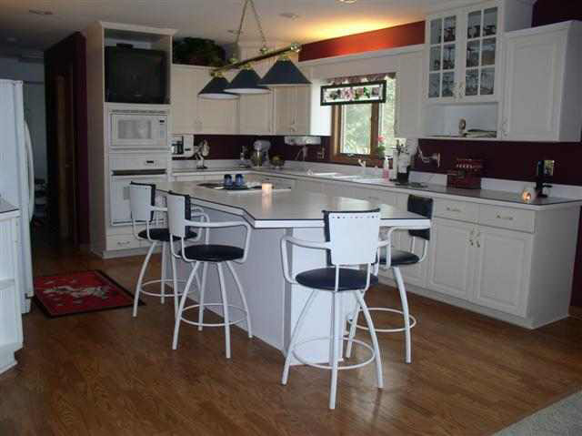30886 Ridgeview Drive Elkhart, IN 46517 - Photo 3 of 11