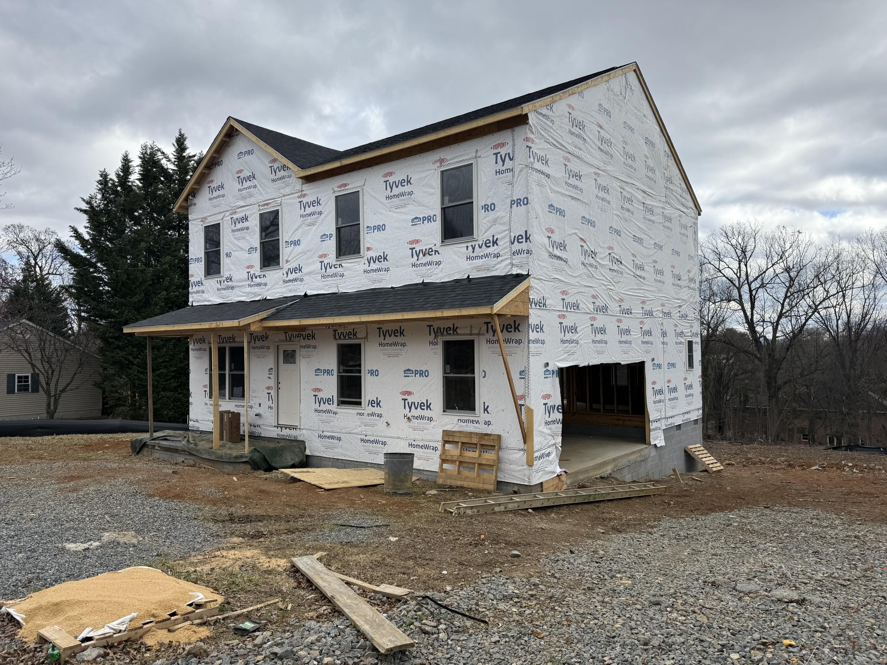 4904 Oak Road Northwest Roanoke, VA 24017 - Photo 2 of 2 IMG_1414