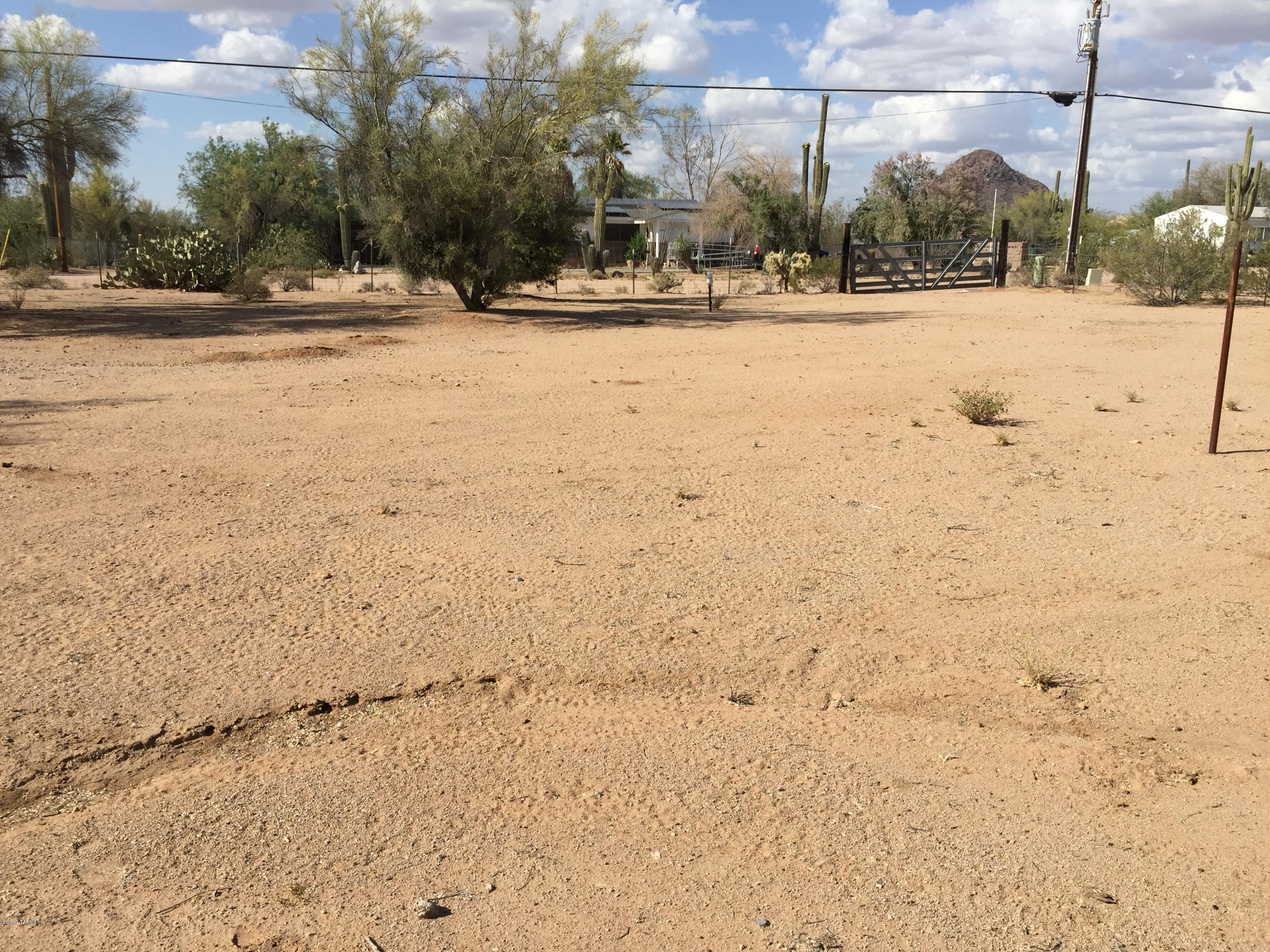 11381 West Ina Road Tucson, AZ 85743 - Photo 7 of 25 Gallery Image 7