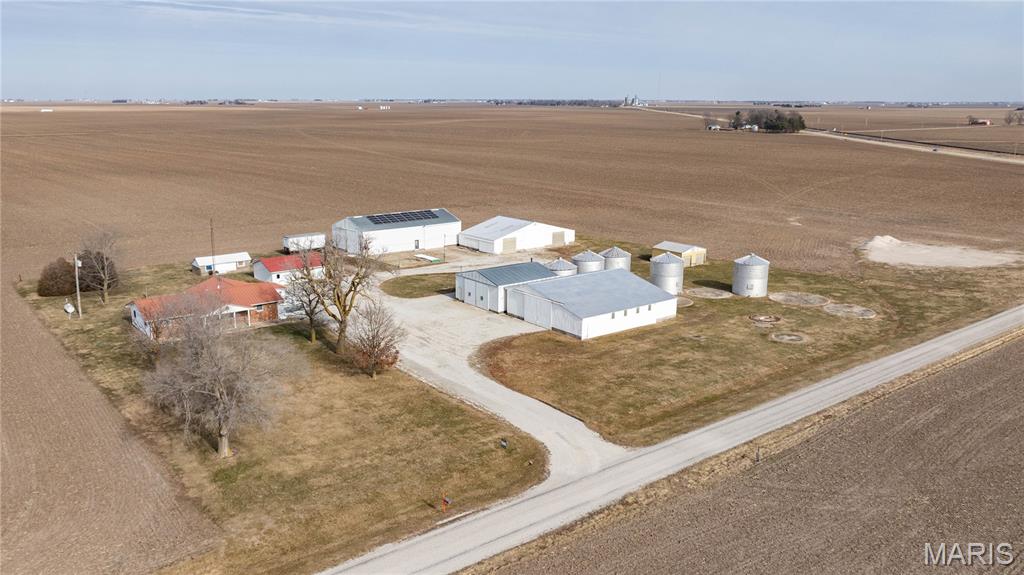 7067 Oak Avenue Raymond, IL 62560 - Photo 15 of 97