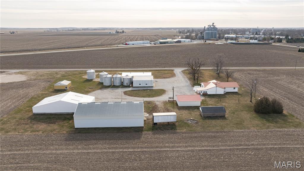 7067 Oak Avenue Raymond, IL 62560 - Photo 22 of 97