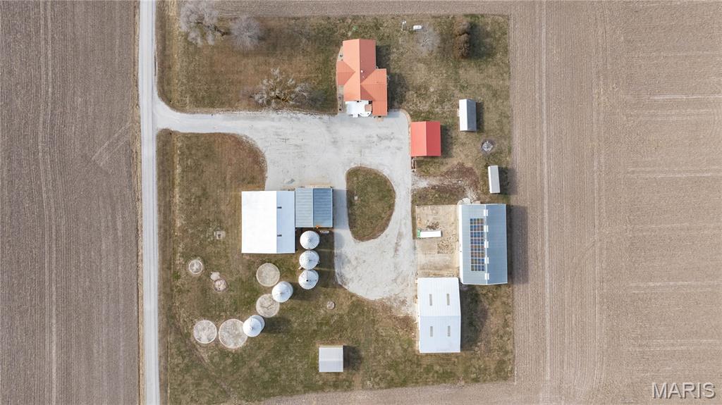 7067 Oak Avenue Raymond, IL 62560 - Photo 26 of 97