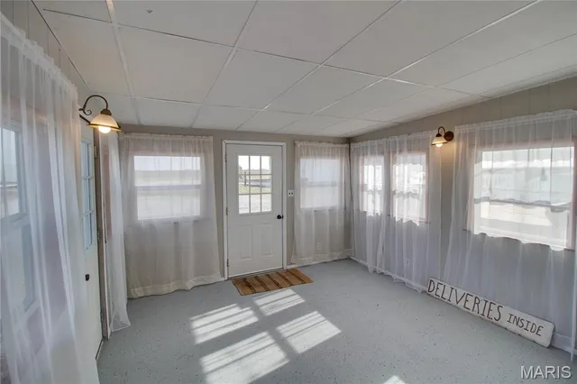 $349,900 | 7067 Oak Avenue, Raymond, IL 62560