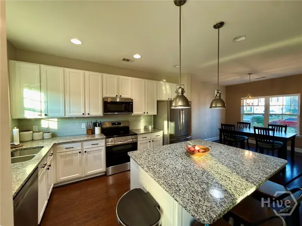 $2,800 | 100 Gentry Way, Richmond Hill, GA 31324