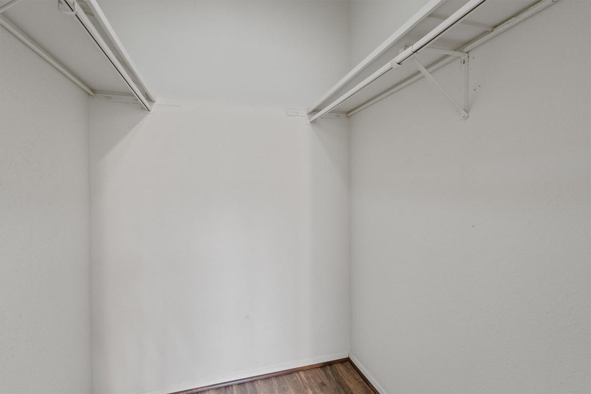 5304 Indio Circle, Unit B Austin, TX 78745 - Photo 18 of 27 a view of a small room