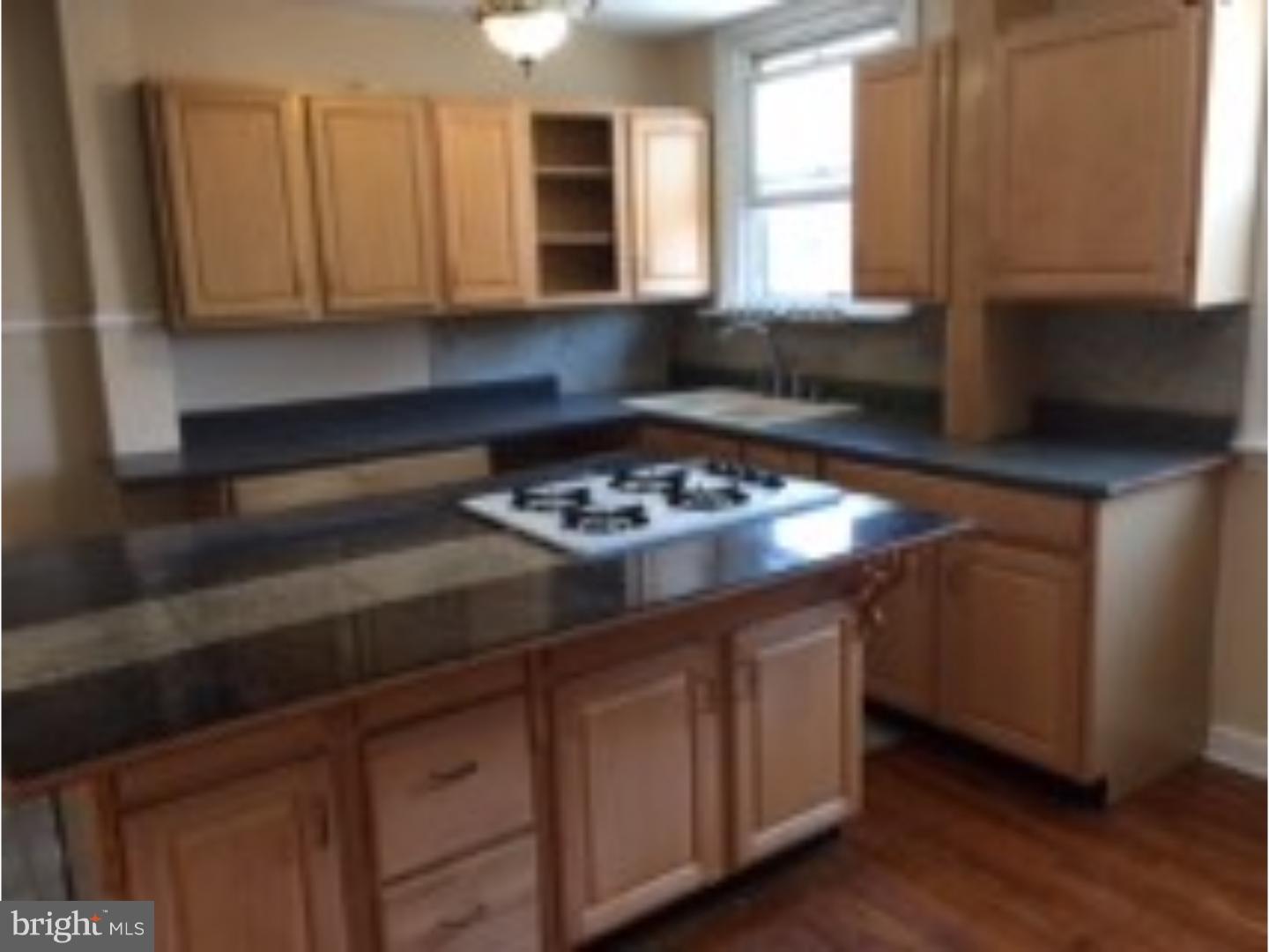 345 Maypole Road Upper Darby, PA 19082 - Photo 19 of 21 Kitchen
