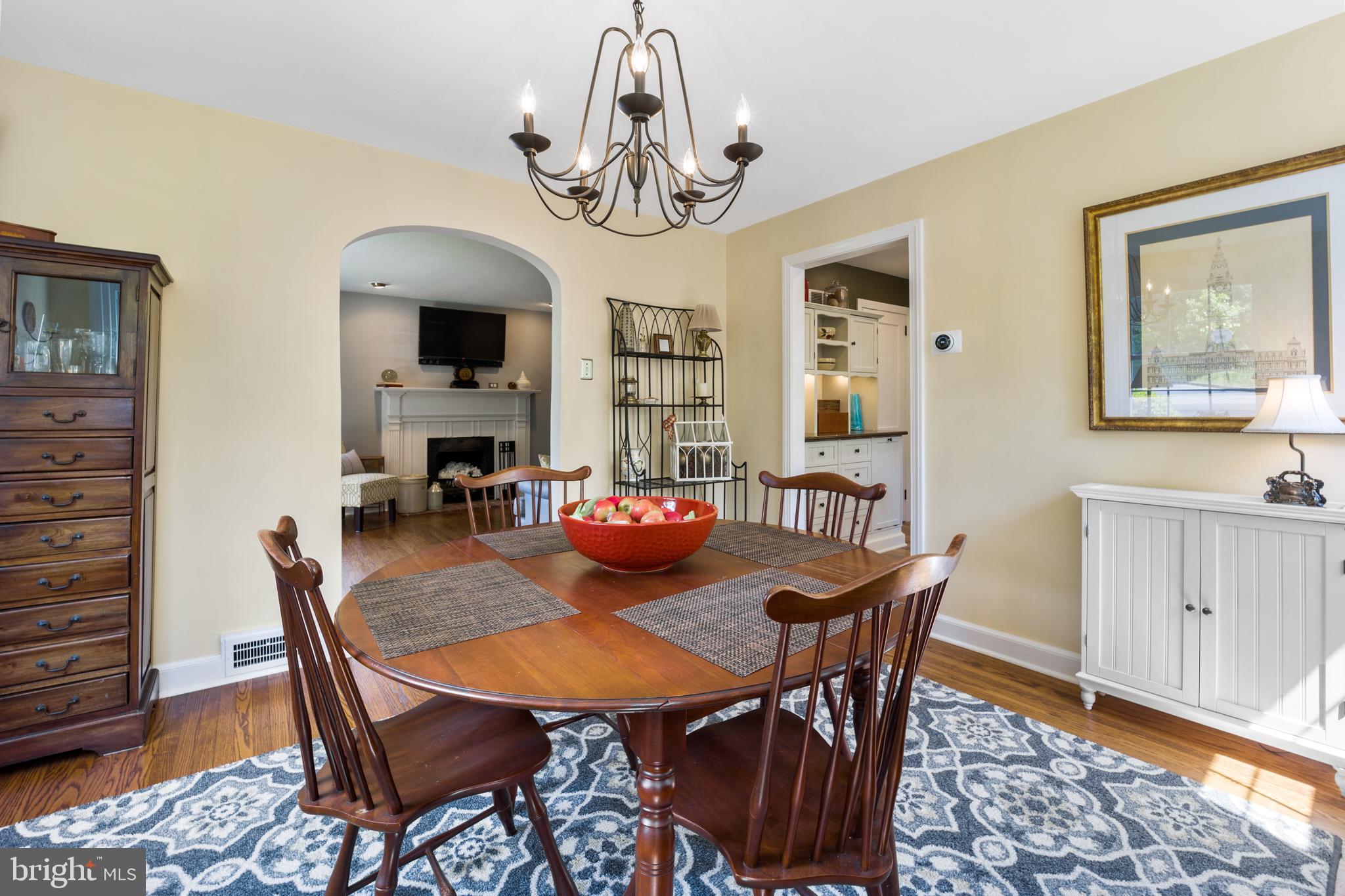 431 Laverock Road Glenside, PA 19038 - Photo 9 of 41 Gallery Image 9