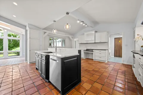 $1,499,000 | 1161 Winwood Drive, Lake Forest, IL 60045
