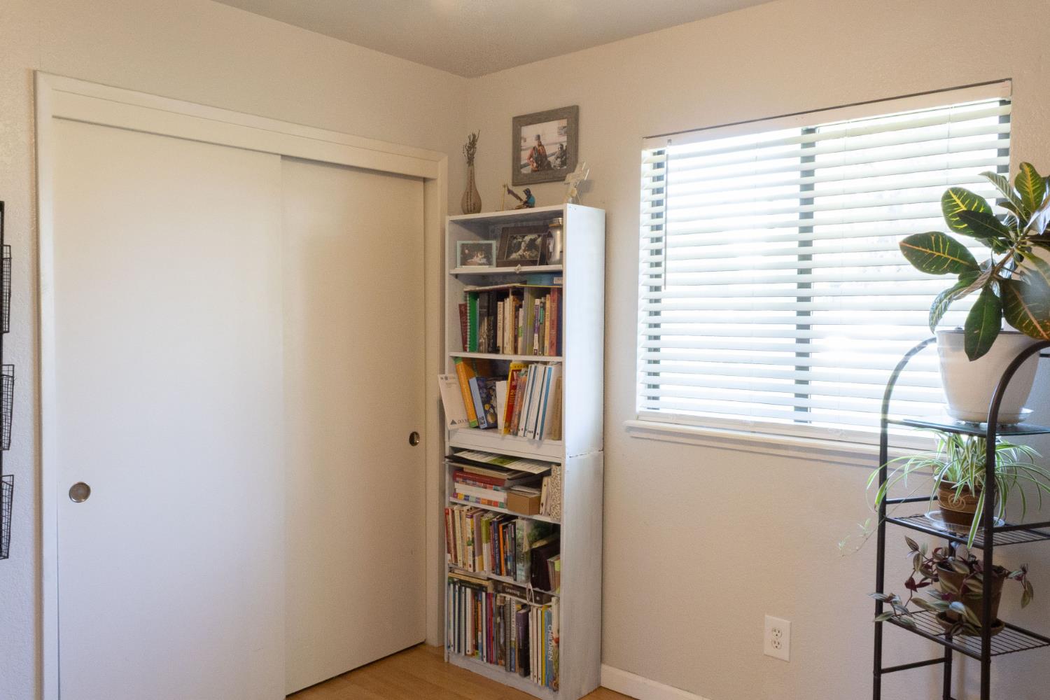 2747 Maple Street Sutter, CA 95982 - Photo 11 of 29