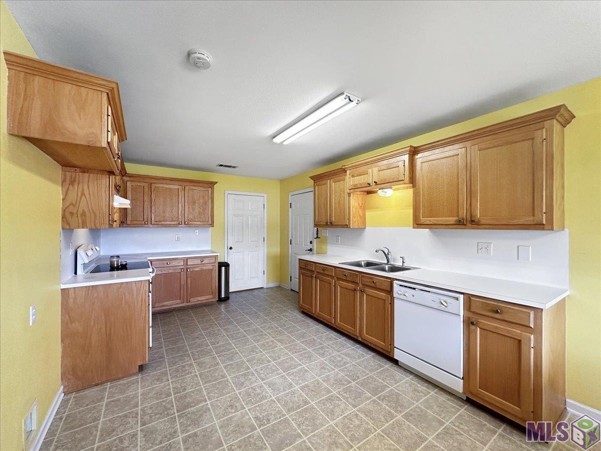 36471 Fore Road Denham Springs, LA 70706 - Photo 6 of 19