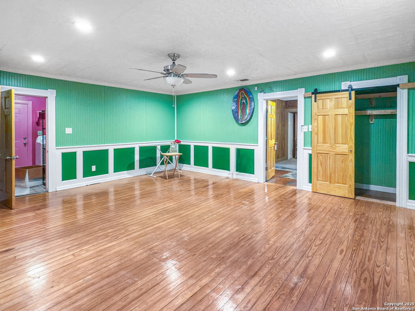 1175 West Coll Street New Braunfels, TX 78130 - Photo 12 of 19