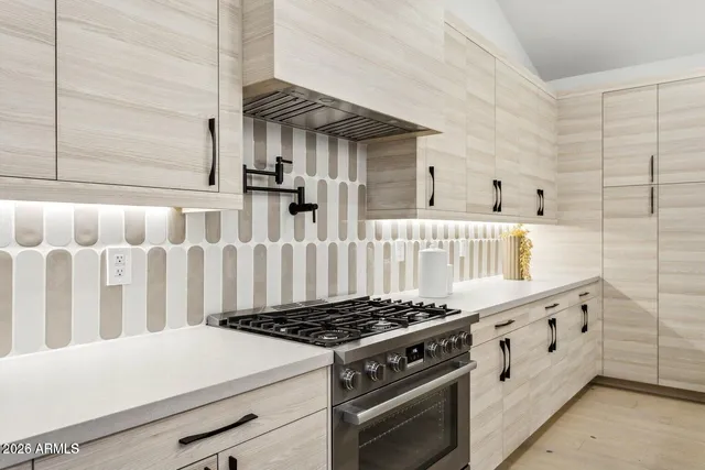 $7,500 | 6323 North 10th Drive, Phoenix, AZ 85013