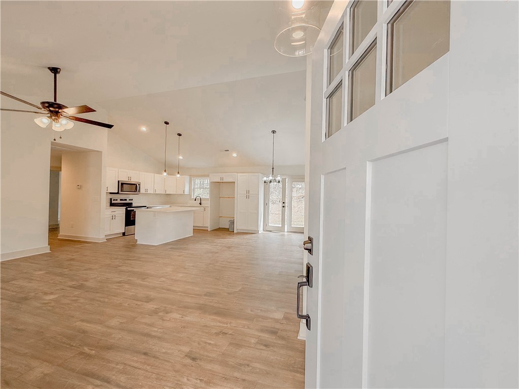 554 Fairfield Road Walhalla, SC 29691 - Photo 3 of 35 Gallery Image 3