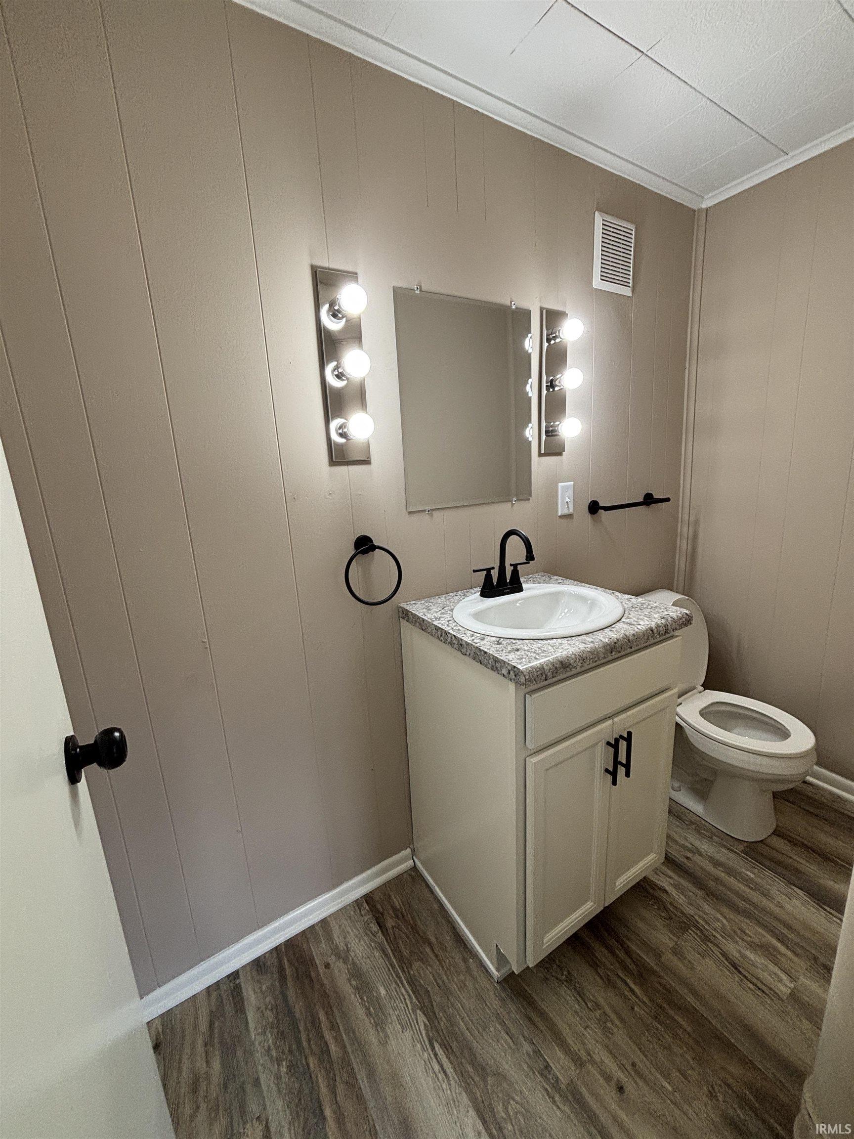 1120 Elm Street Fort Wayne, IN 46808 - Photo 10 of 18