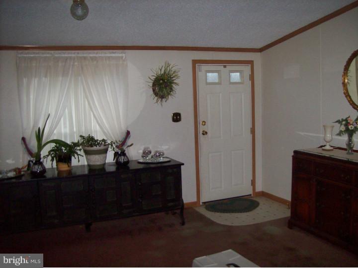 290 Gouglersville Road Reading, PA 19608 - Photo 4 of 18