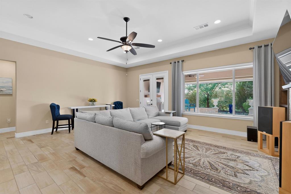 9505 Greenstone Way Denton, TX 76207 - Photo 9 of 40