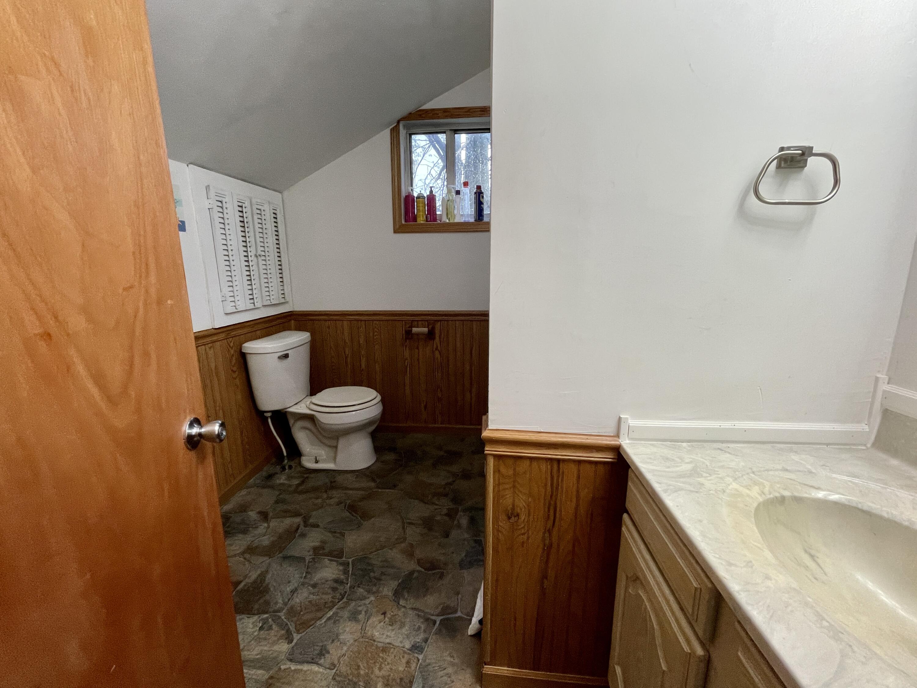 10376 Elm Road Clarksville, MI 48815 - Photo 12 of 17 4734972E-F6E6-4471-9E5E-E96B6ACEC9D6_1_2
