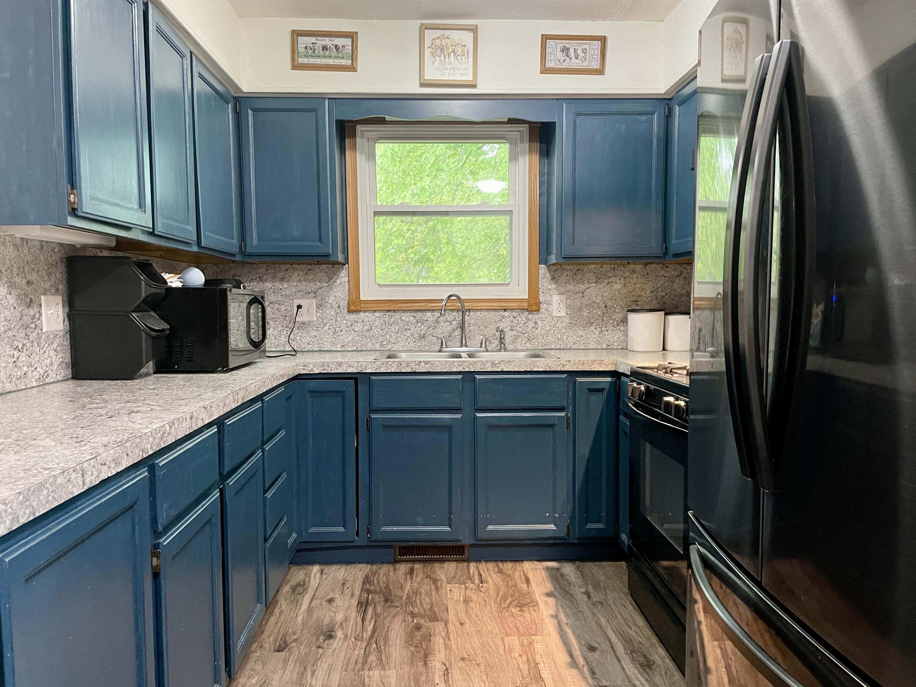 10376 Elm Road Clarksville, MI 48815 - Photo 2 of 17 25DD70E9-919E-48A2-8034-B2B473931880_1_2