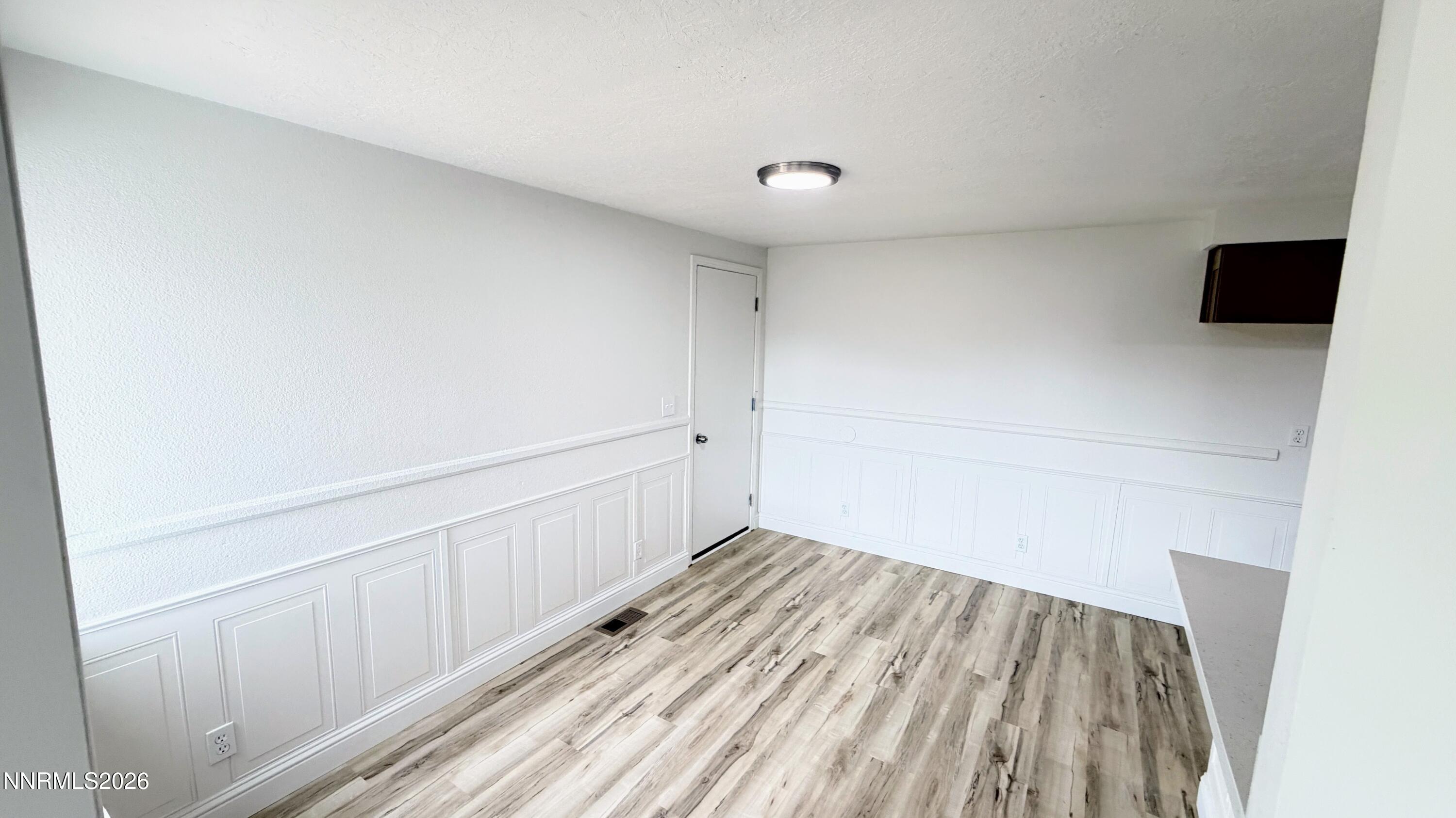 6805 Lotus Street Reno, NV 89506 - Photo 5 of 18 IMG_2073
