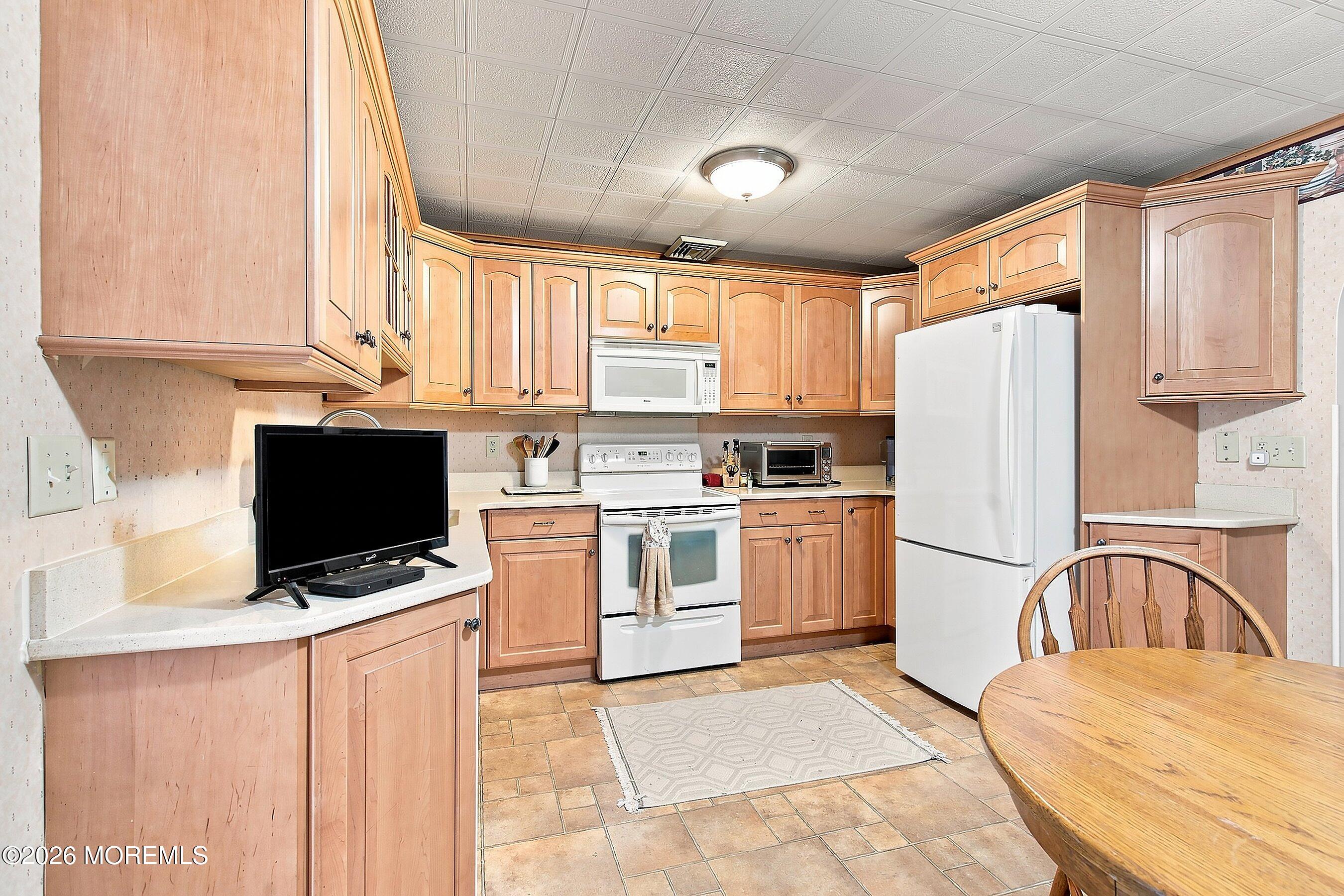 303 Florence Road Middletown, NJ 07748 - Photo 13 of 47 16-Kitchen 1A