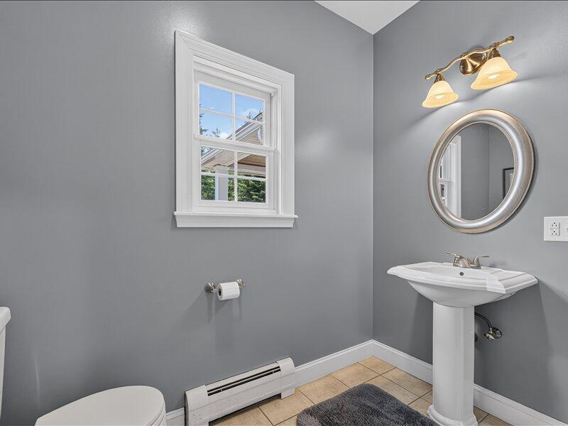 43 Skyline Road Bangor, ME 04401 - Photo 20 of 86 17-43 Skyline Rd-50
